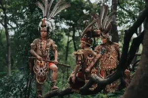 Fakta Menarik tentang Suku Dayak Kalimantan yang Wajib Diketahui